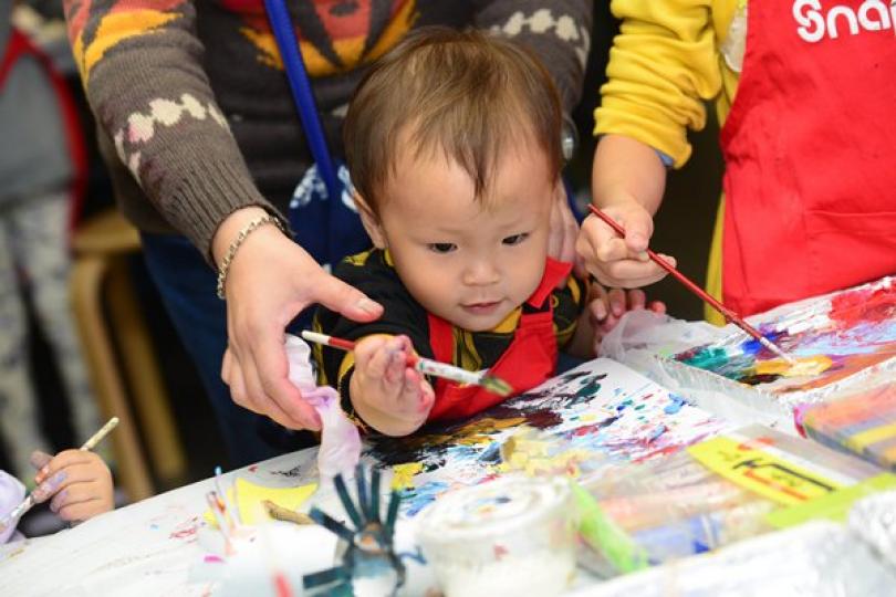 加强日間幼中兒照顧服務