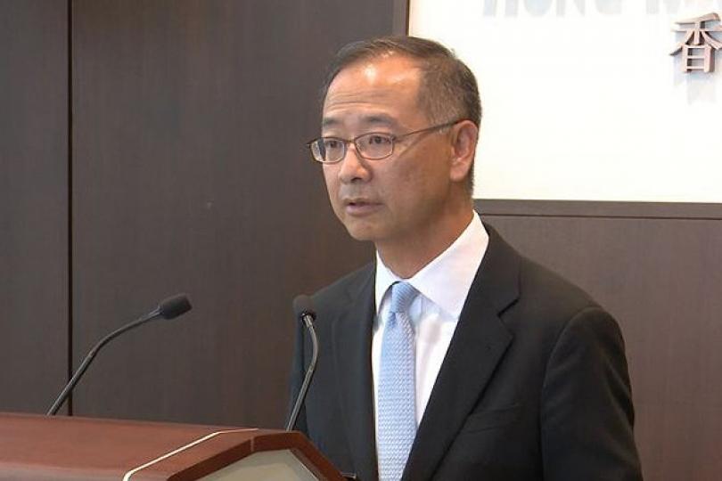 余偉文:首要保持香港金融穩定 余偉文:首要保持香港金融穩定