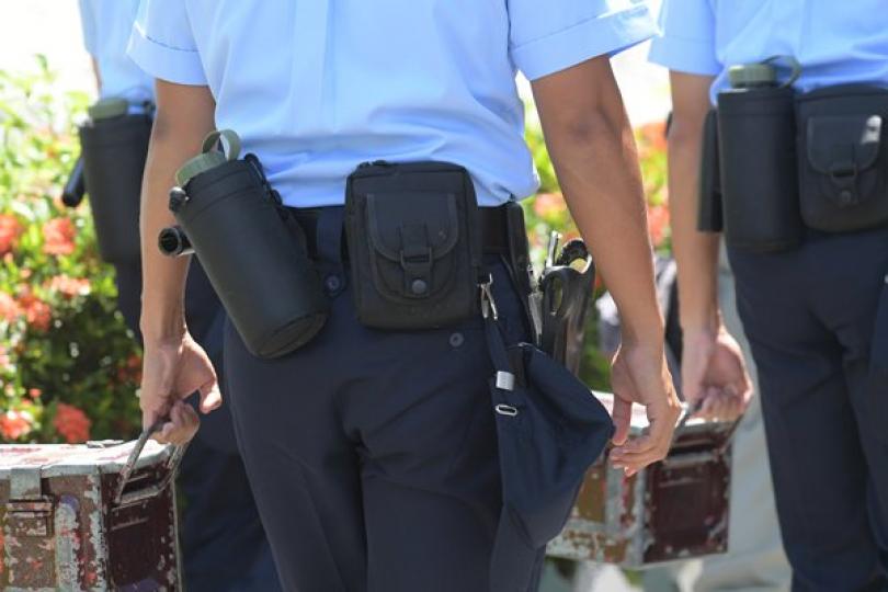 警務人員使用槍械有嚴格指引 警務人員使用槍械有嚴格指引