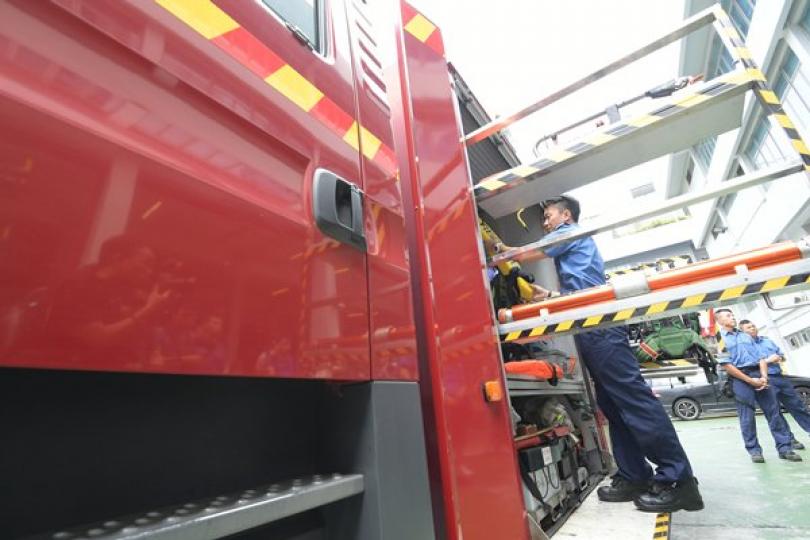 路障嚴重影響緊急服務 路障嚴重影響緊急服務