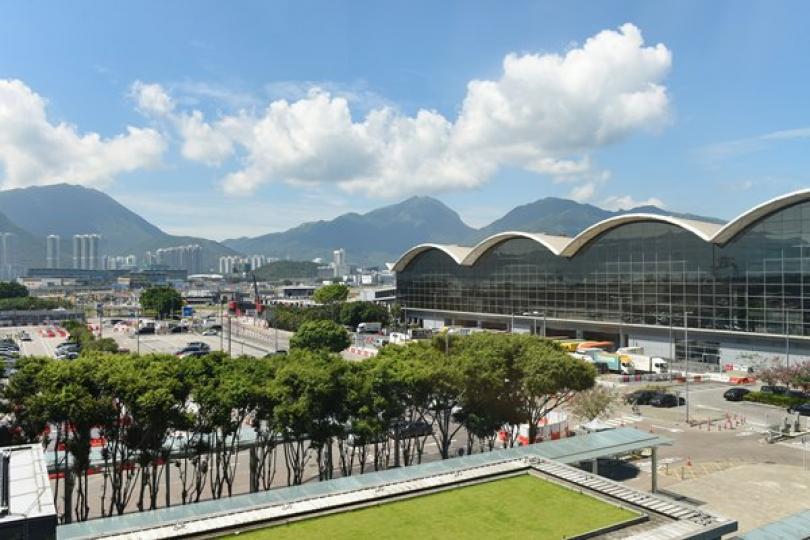 武漢市港人欲乘包機需先登記 武漢市港人欲乘包機需先登記