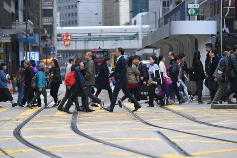 陳茂波盼盡快發放一萬元現金 陳茂波盼盡快發放一萬元現金