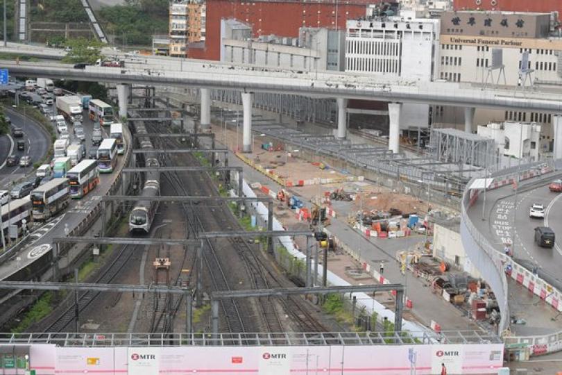 紅磡站列車出軌因軌距過闊