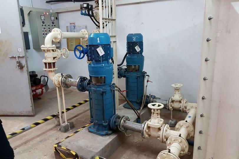 特定檢查:  建築物水安全計劃規定，需聘請合資格人士為樓宇內部供水系統進行水安全風險評估，以及進行特定檢查，如檢查水泵性能、閥門運用或水壓等。   