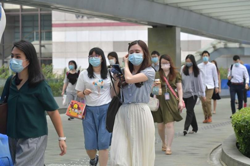 政府延長僱員特別上班安排 政府延長僱員特別上班安排