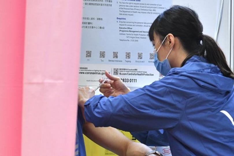 當局擬擴大新冠疫苗優先接種組別 當局擬擴大新冠疫苗優先接種組別