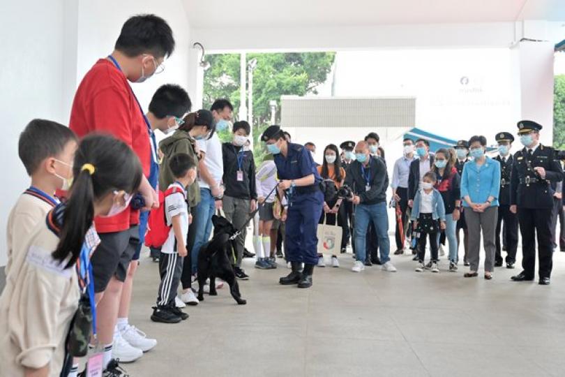 特首參與紀律部隊訓練學校開放日 特首參與紀律部隊訓練學校開放日