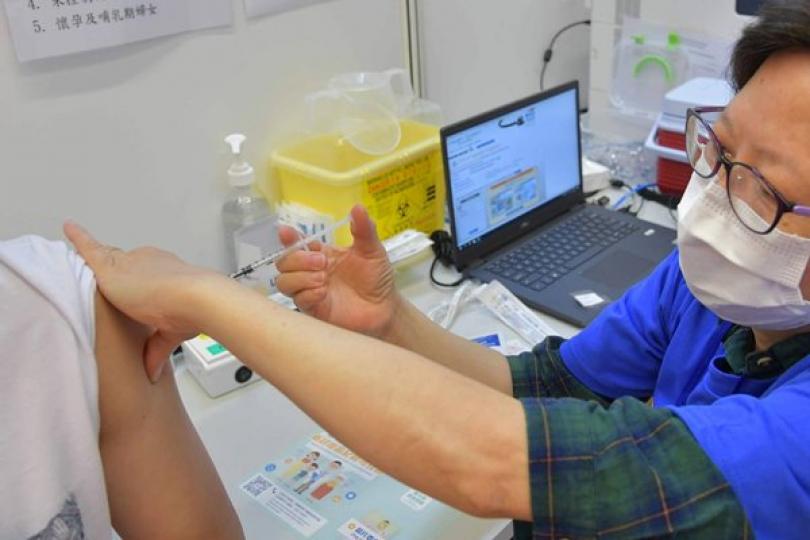 4月16日新冠疫苗累計接種逾百萬劑