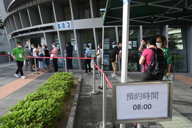 新冠疫苗累計接種近268萬劑