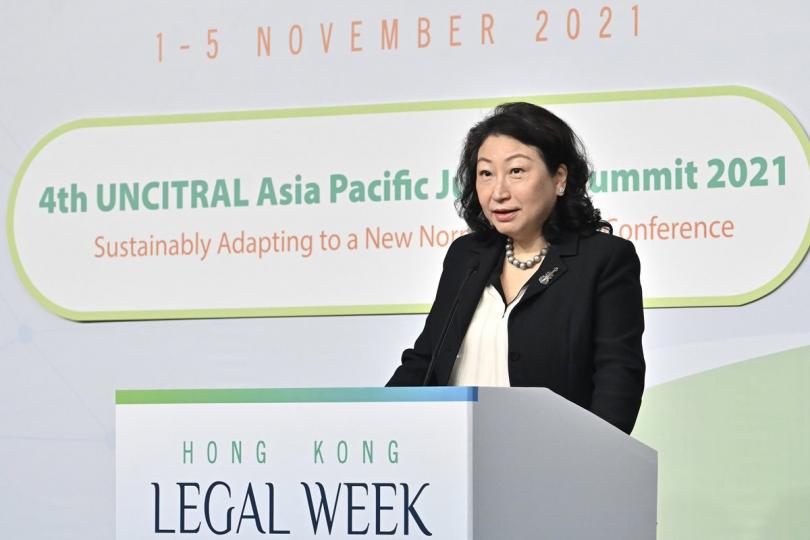 交流: 鄭若驊在第四屆聯合國貿法委亞太司法會議上致辭。 交流: 鄭若驊在第四屆聯合國貿法委亞太司法會議上致辭。
