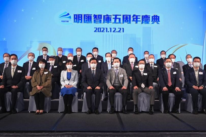 立會選舉不容外國勢力抹黑