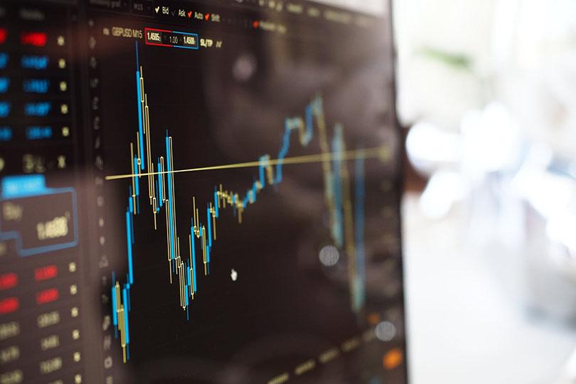 【財經焦點】騰訊美團將發季績｜恒指高開倒跌191點｜證券業團體致信陳茂波