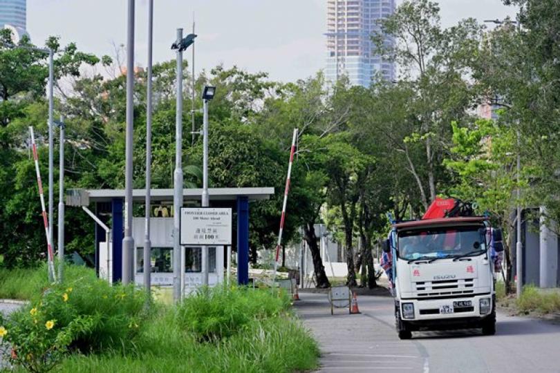 跨境貨車司機須在口岸須接受測試