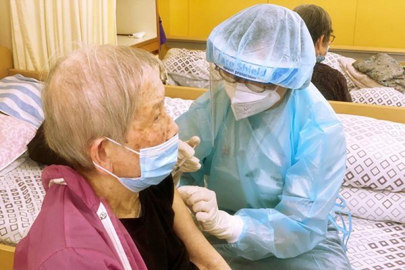 抗疫策略優先保護長者