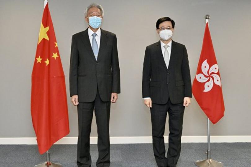 李家超晤新加坡國務資政