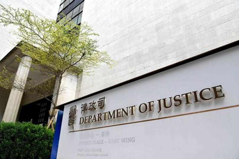 鄭若驊撰文回顧任內成績