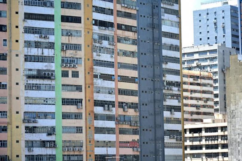 重建工業地段須嚴守租契條件 重建工業地段須嚴守租契條件