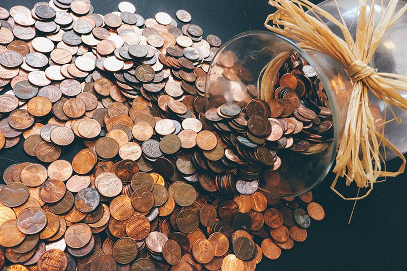 金管局紐約時段買入逾13億港元 | 中國13城鬆綁二手房指導價政策 | 外資紛撤離 台股匯走弱