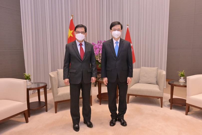 歡迎訪港: 李家超(右)與王瑞杰會面。 歡迎訪港: 李家超(右)與王瑞杰會面。