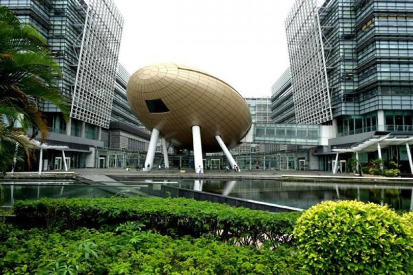 完善創科生態圈 推動再工業化 完善創科生態圈 推動再工業化