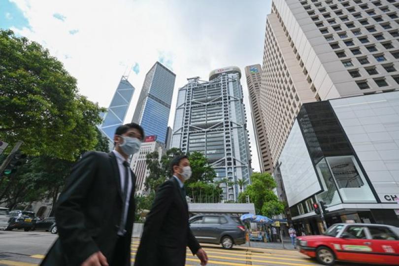 成立專責單位招攬企業與人才來港 成立專責單位招攬企業與人才來港
