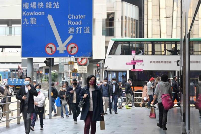 11月6日近四千六人染新冠病毒 11月6日近四千六人染新冠病毒