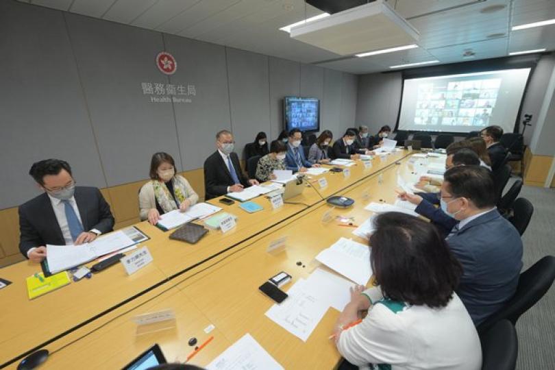 盧寵茂介紹施政報告中醫藥政策 盧寵茂介紹施政報告中醫藥政策
