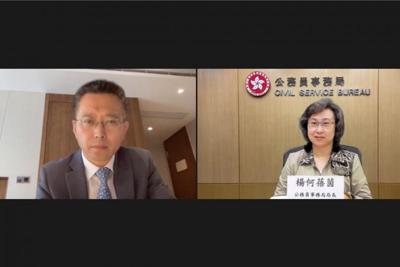 了解國策:  楊何蓓茵（右）與齊大海在講座上交流。