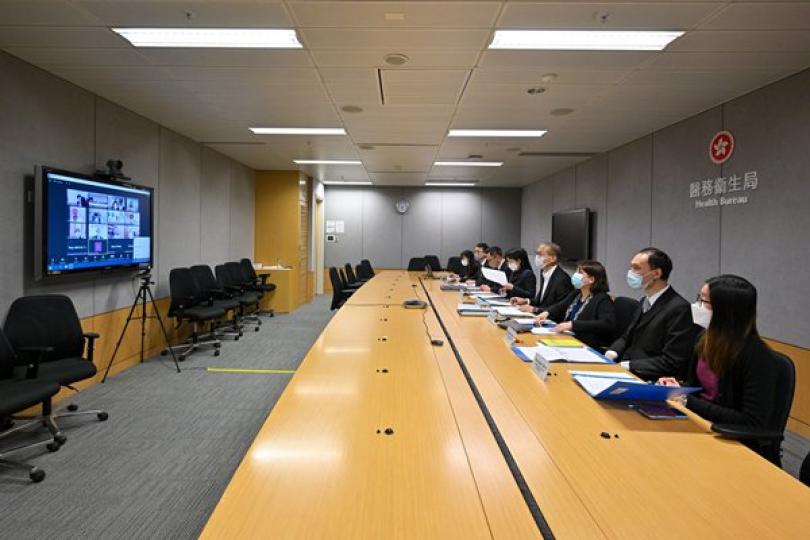 盧寵茂介紹施政報告醫療衞生政策 盧寵茂介紹施政報告醫療衞生政策