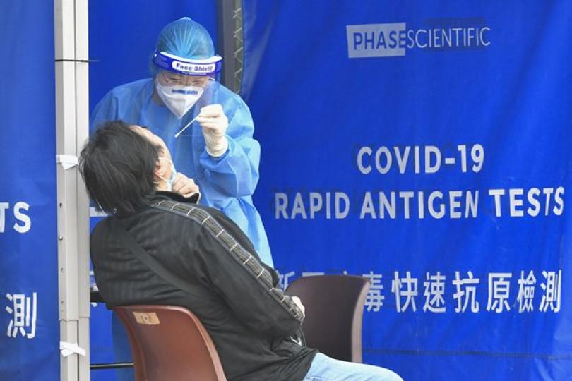 12月13日近萬三人染疫 社署增暫託中心 12月13日近萬三人染疫 社署增暫託中心