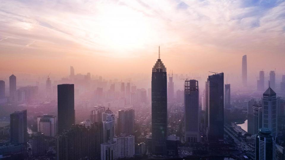 【中國焦點】癸卯兔年郵票開售 | 陸路口岸赴港預約今開通 | 兔年迎春花市有看頭 【中國焦點】癸卯兔年郵票開售 | 陸路口岸赴港預約今開通 | 兔年迎春花市有看頭