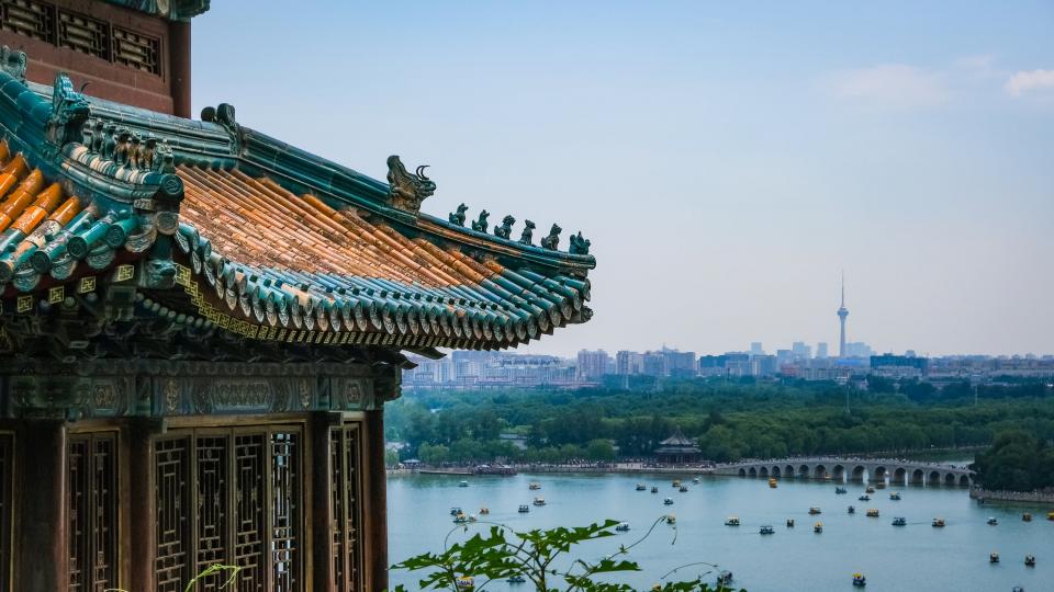 【中國焦點】內地520發行心形紀念幣 | 金庸訴江南案獲賠213萬 | 北上廣深常住人口負增長 【中國焦點】內地520發行心形紀念幣 | 金庸訴江南案獲賠213萬 | 北上廣深常住人口負增長