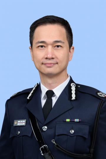 晉升:  警務處助理處長陳東晉升為高級助理處長。