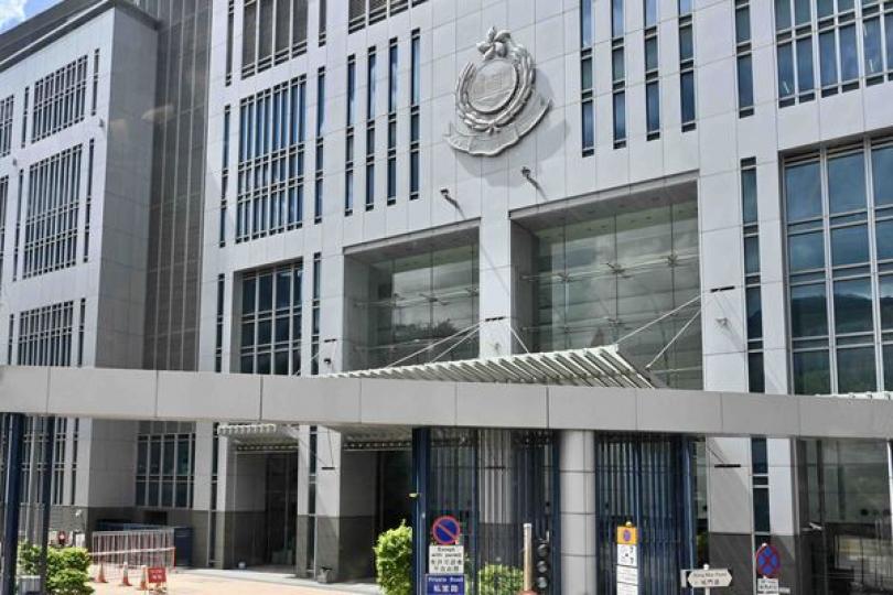 兩男子涉違國安法被捕 兩男子涉違國安法被捕