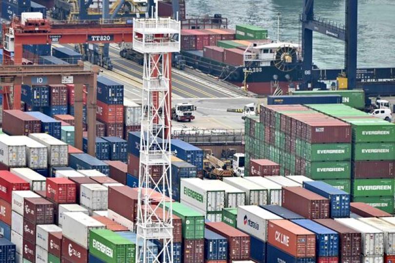 8月出口貨值按年跌3.7% 8月出口貨值按年跌3.7%
