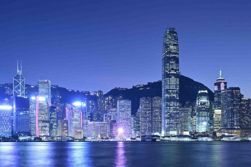 盛事接踵而來 訪港旅客續增 盛事接踵而來 訪港旅客續增