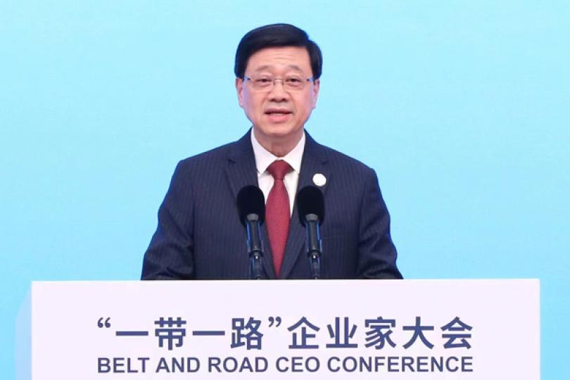 特首邀企業來港建一帶一路辦公室 特首邀企業來港建一帶一路辦公室