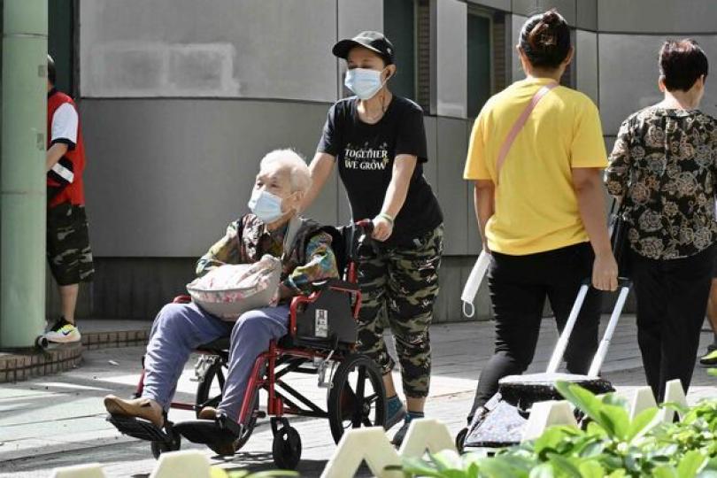 加強安老服務 促進關愛共融 加強安老服務 促進關愛共融