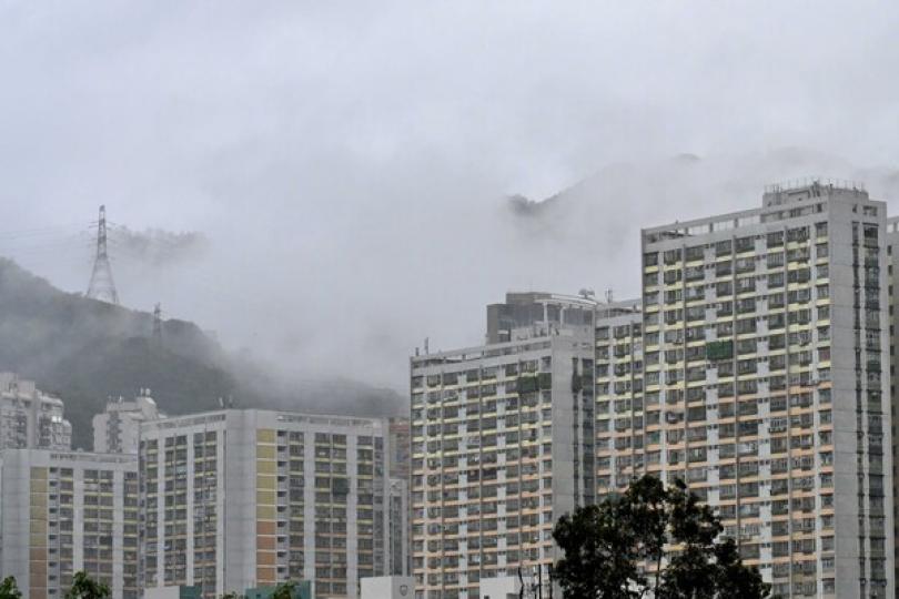 10月多雲多雨 10月多雲多雨