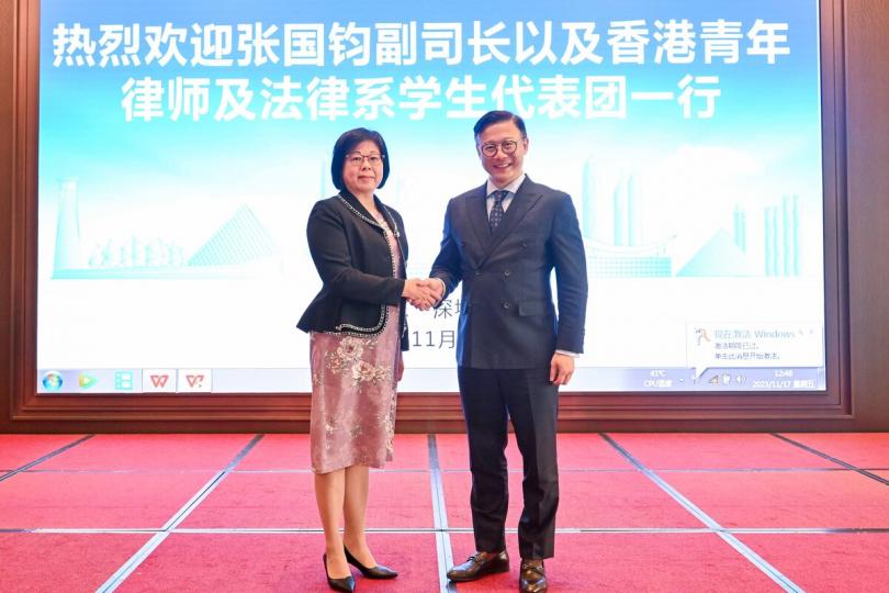 深化合作: 張國鈞(右)與蔣小文會面。 深化合作: 張國鈞(右)與蔣小文會面。