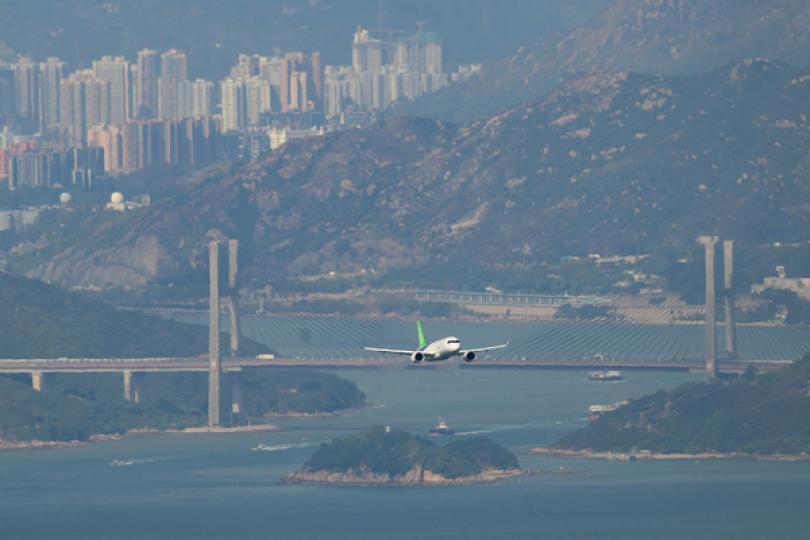國產飛機訪港活動圓滿舉行 國產飛機訪港活動圓滿舉行