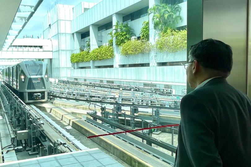 林世雄考察新加坡運輸設施