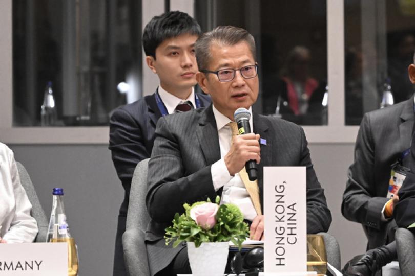 氣候變化:  陳茂波在亞洲開發銀行理事會全體大會上發言。
