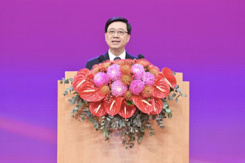政府全力以赴在三方面工作 政府全力以赴在三方面工作