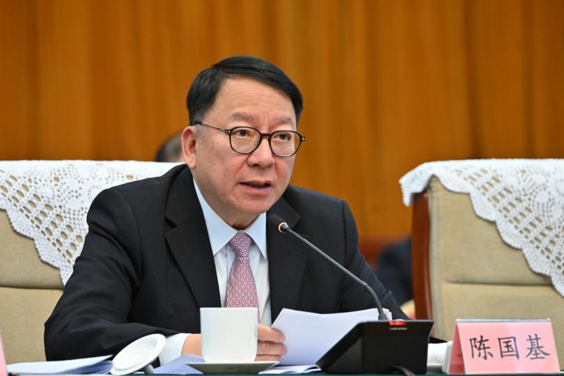 匯聚人才:  陳國基在座談會上致辭。