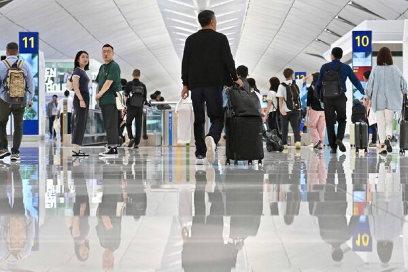 政府完成審視機場捷運事件報告
