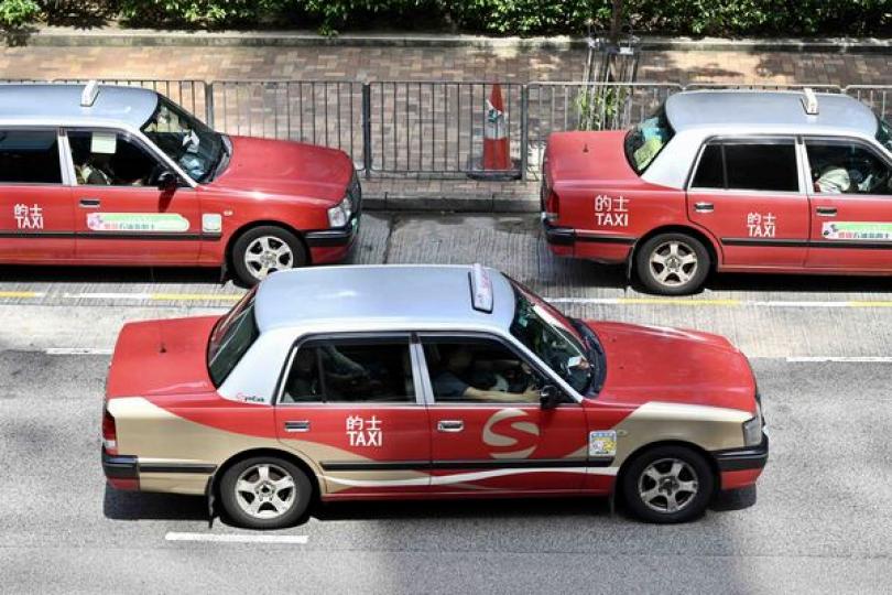 李家超：網約車平台要規管