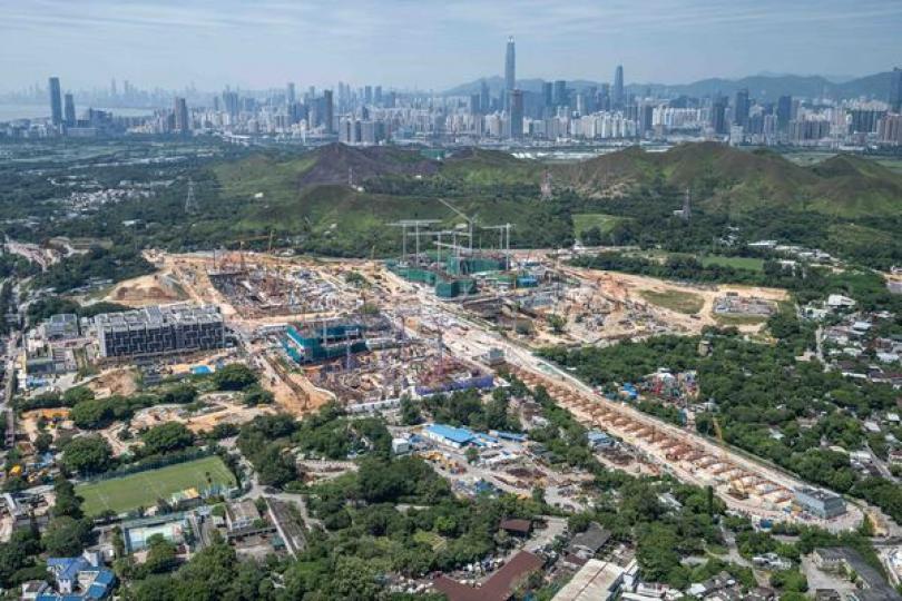 擴大發債規模 善用市場資源