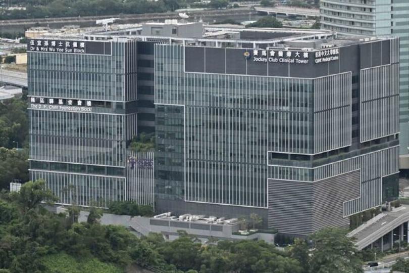 衞生署跟進手術室天花板漏水事件