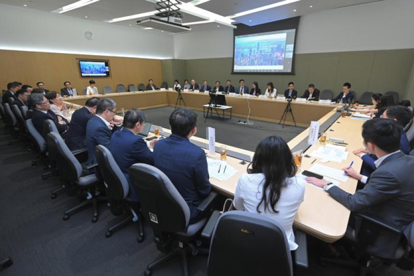 孫東主持創科委員會會議